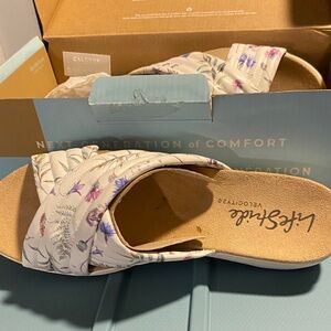 Lifestride Floral Slide Sandals